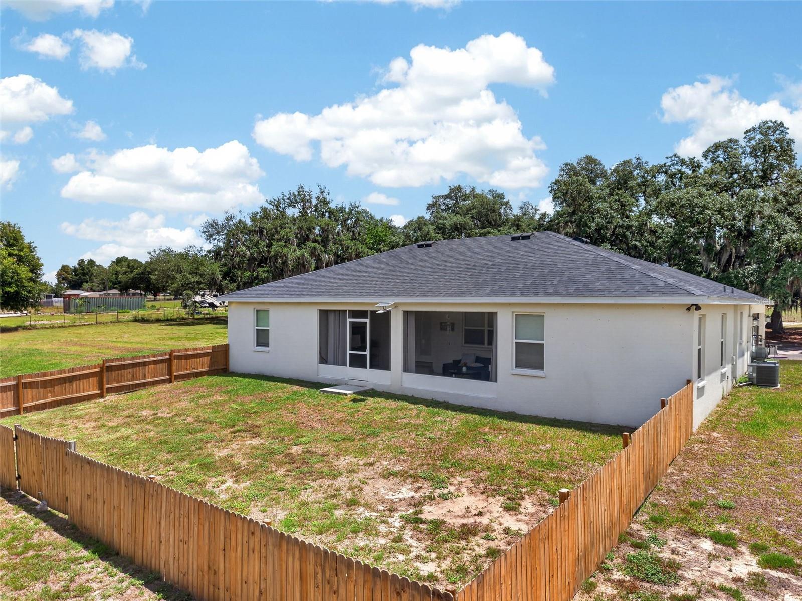 HILLTOP - Residential