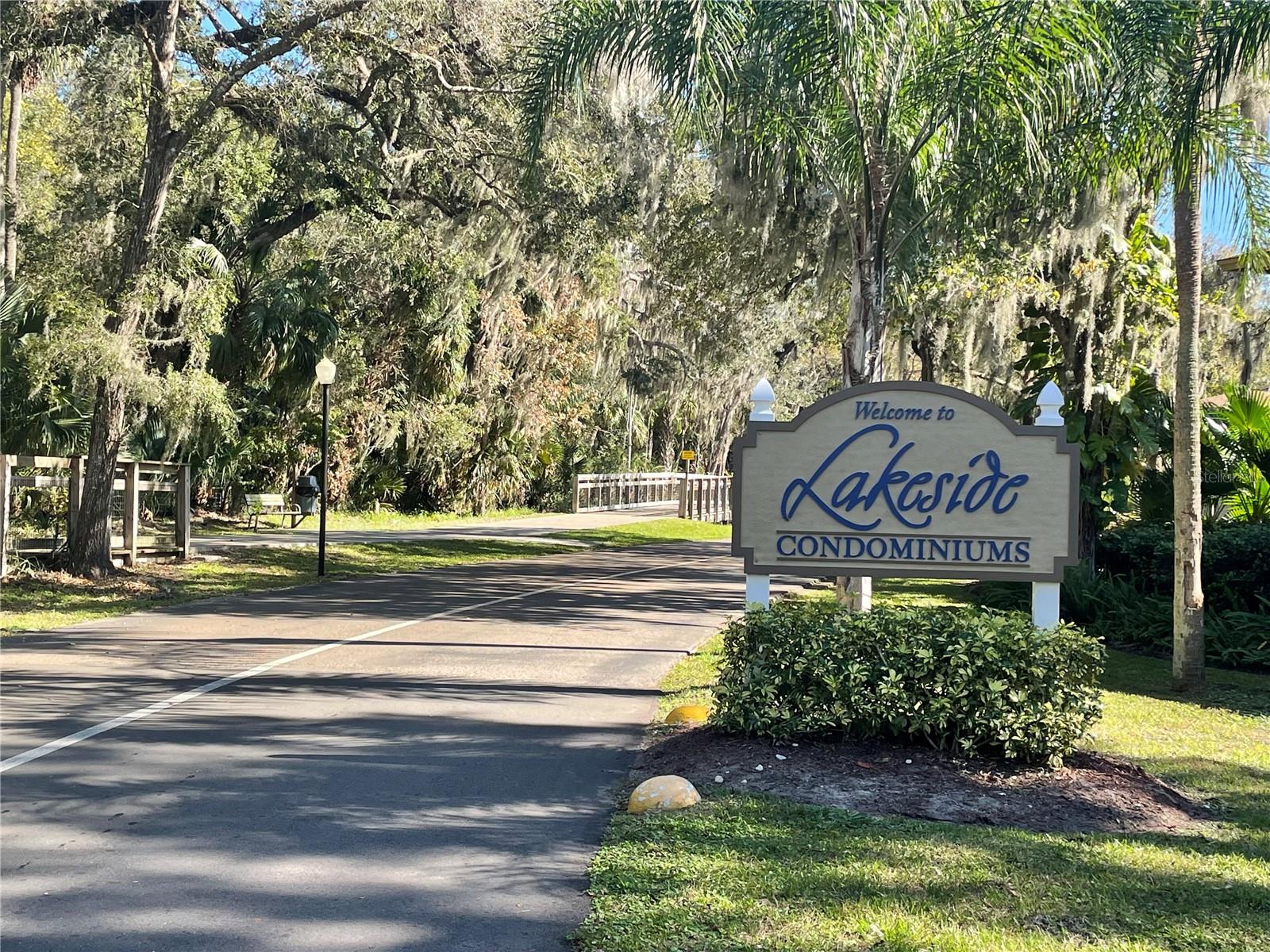 LAKESIDE CONDO APTS - Residential