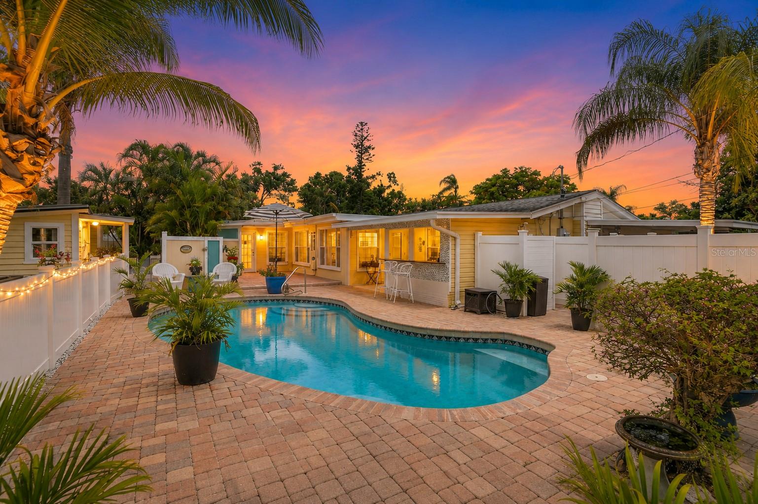 RIVER HAVEN - Residential