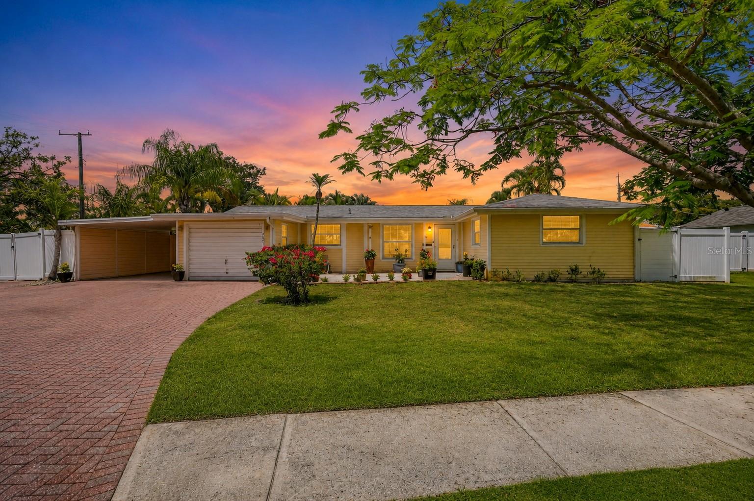 RIVER HAVEN - Residential