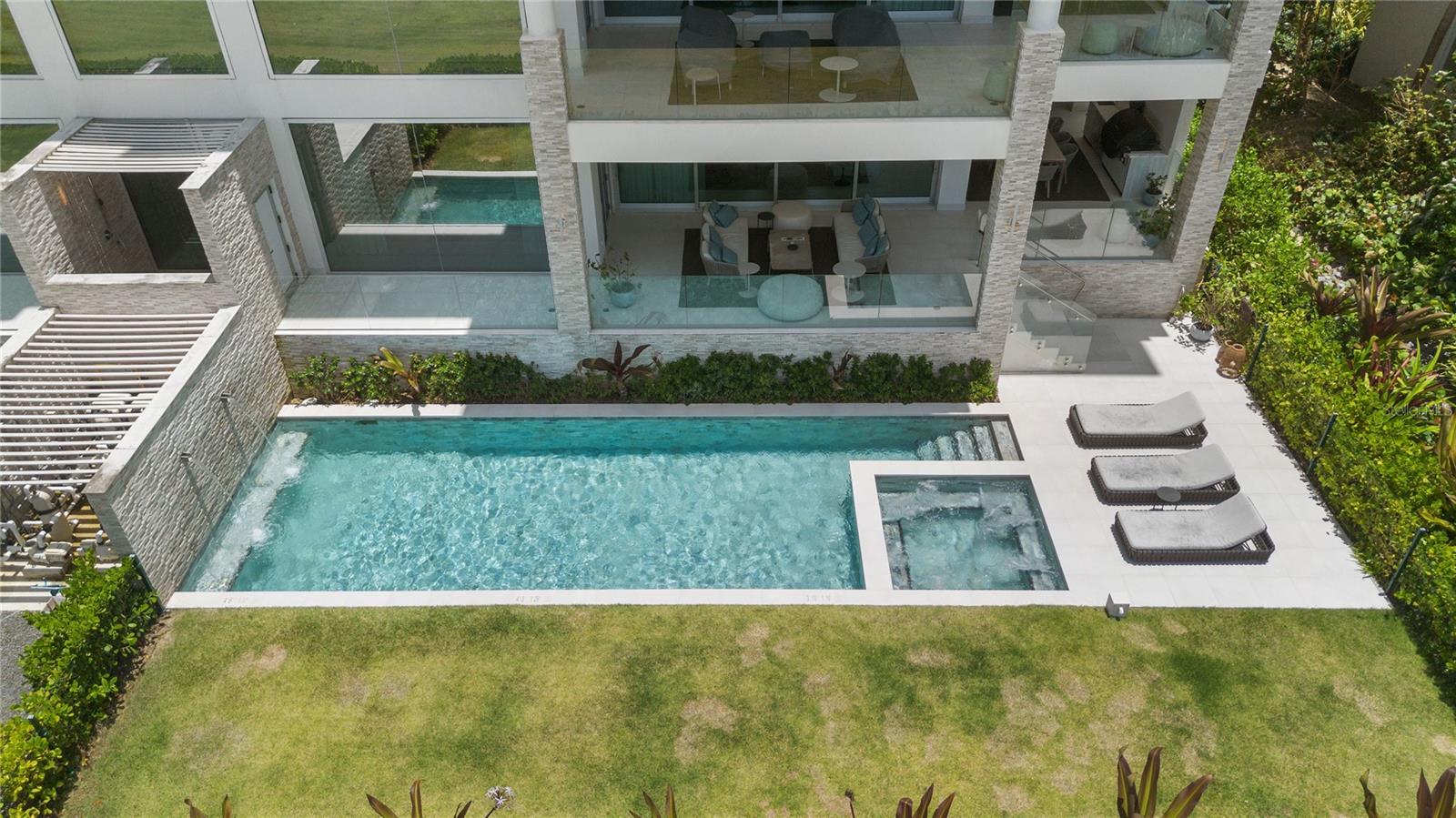 OCEAN DRIVE BEACHFRONT RESIDENCES CONDOMINIUM III - Residential