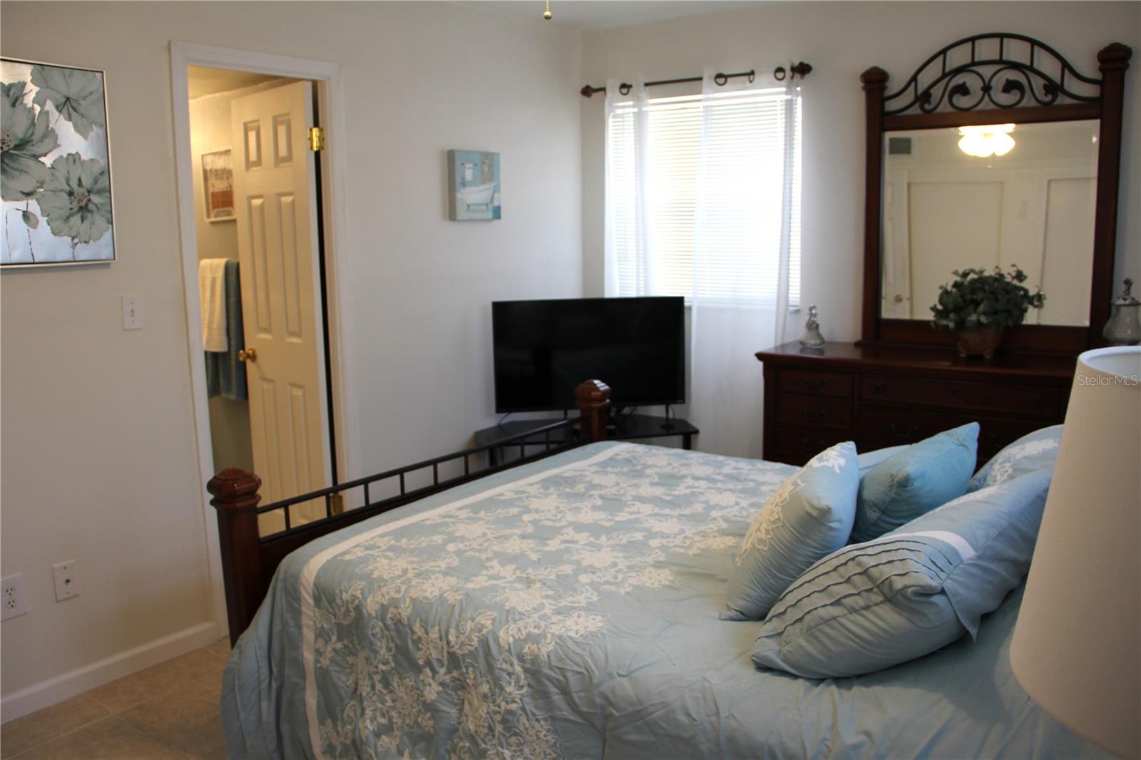 MARIA MANOR - Residential