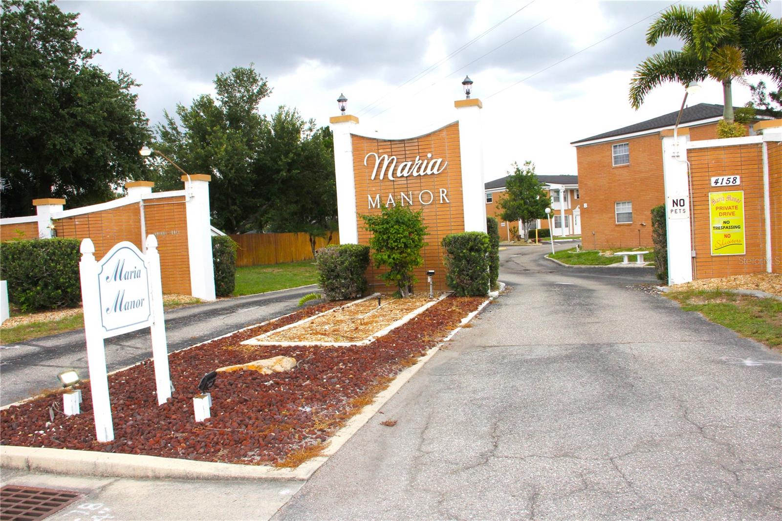 MARIA MANOR - Residential