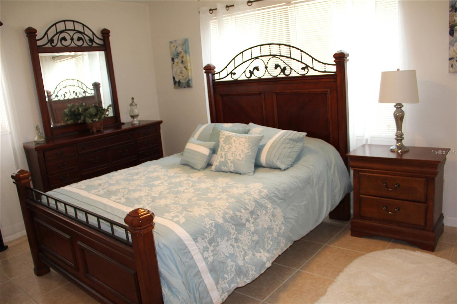 MARIA MANOR - Residential
