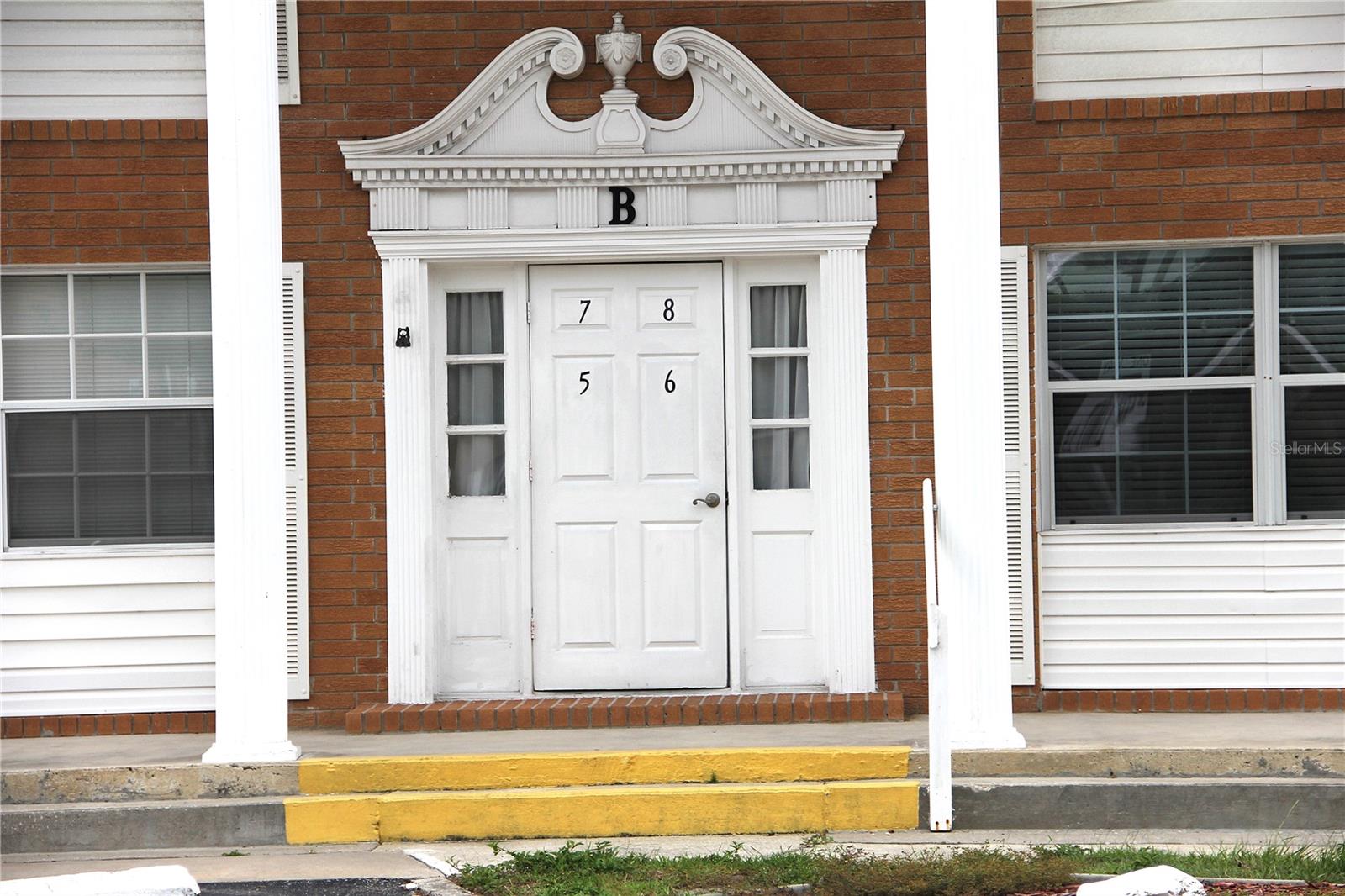 MARIA MANOR - Residential