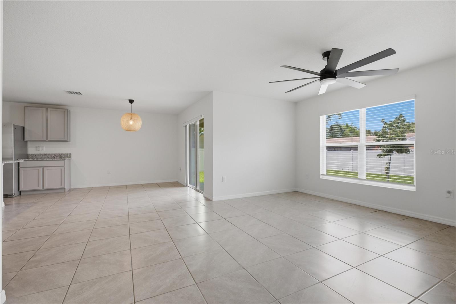 SPRING HILL - Residential Lease