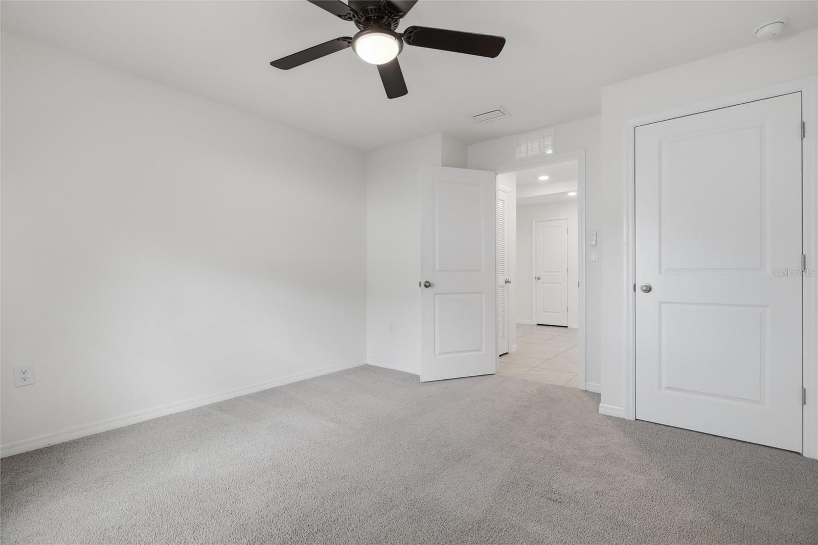 SPRING HILL - Residential Lease