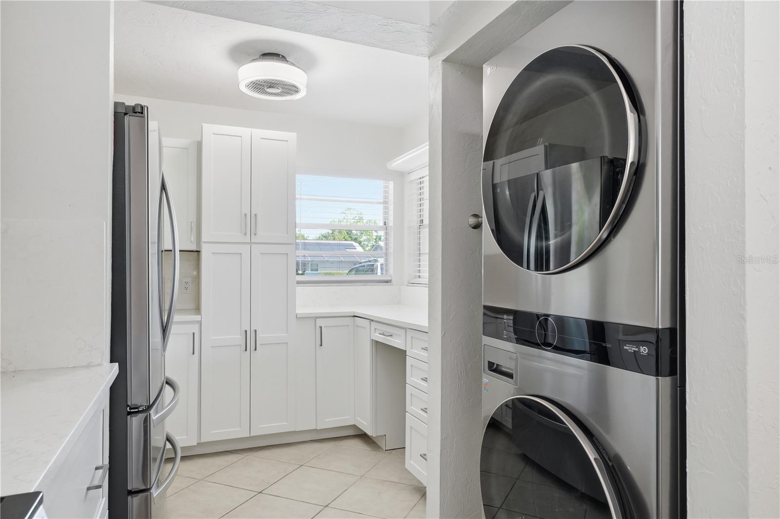 PALM-AIRE AT SARASOTA 8-B - Residential