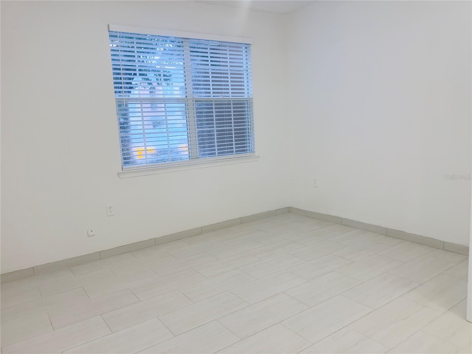 PALMS VILLA RESIDENCES - Residential Lease