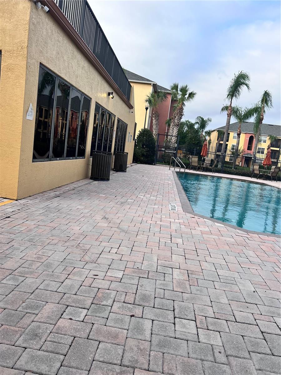 PALMS VILLA RESIDENCES - Residential Lease