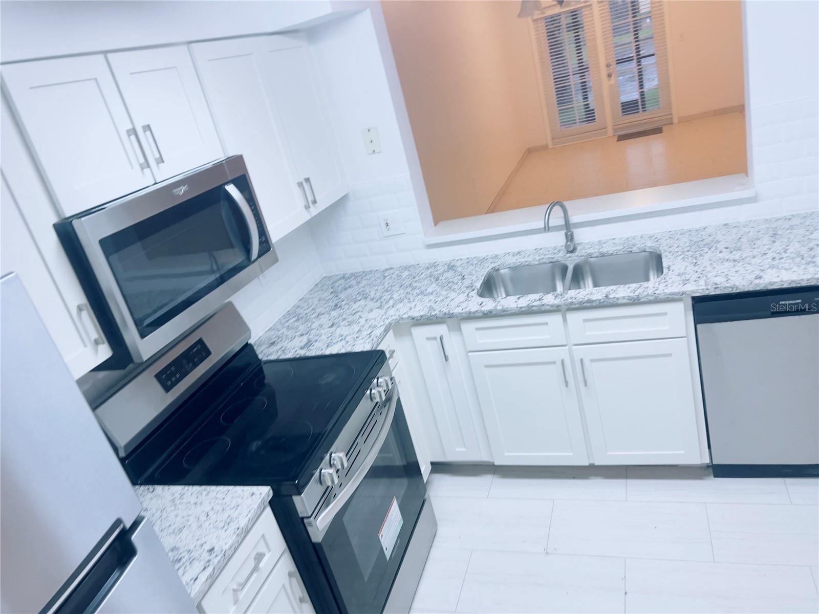 PALMS VILLA RESIDENCES - Residential Lease
