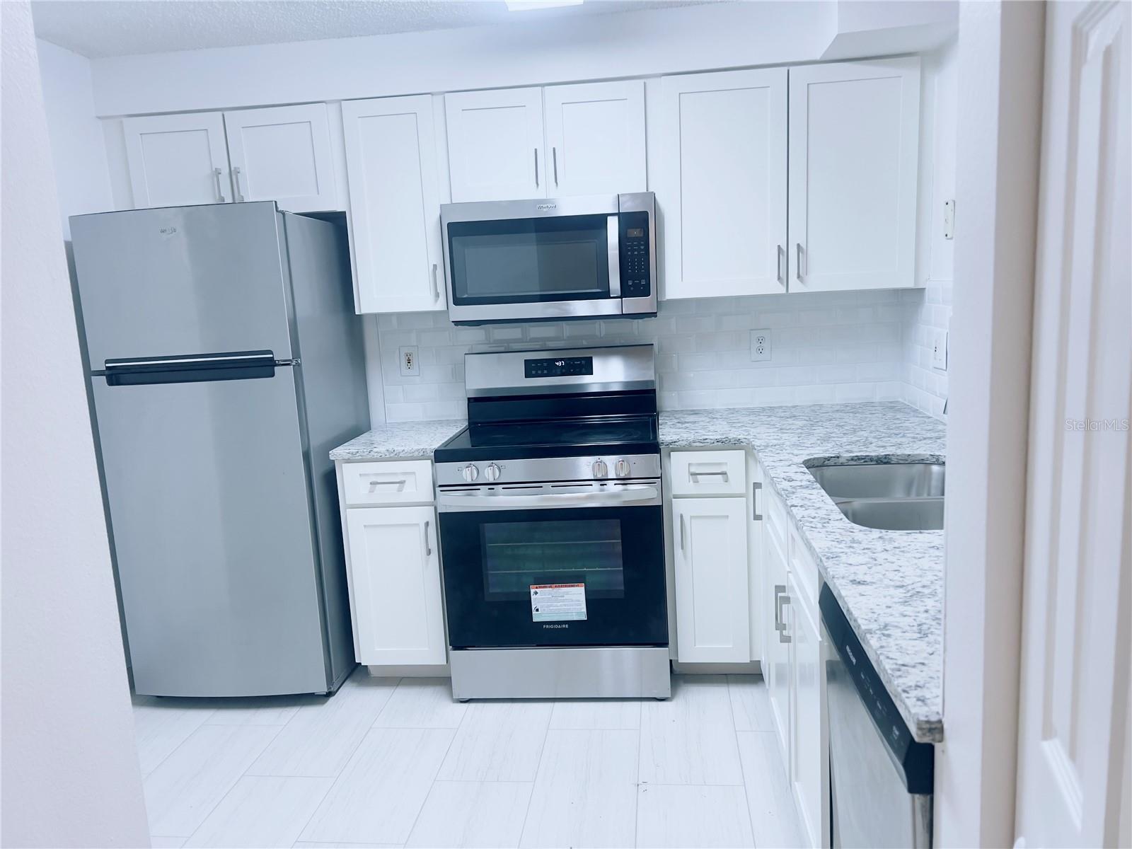 PALMS VILLA RESIDENCES - Residential Lease