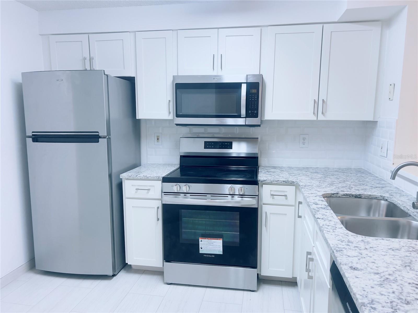 PALMS VILLA RESIDENCES - Residential Lease