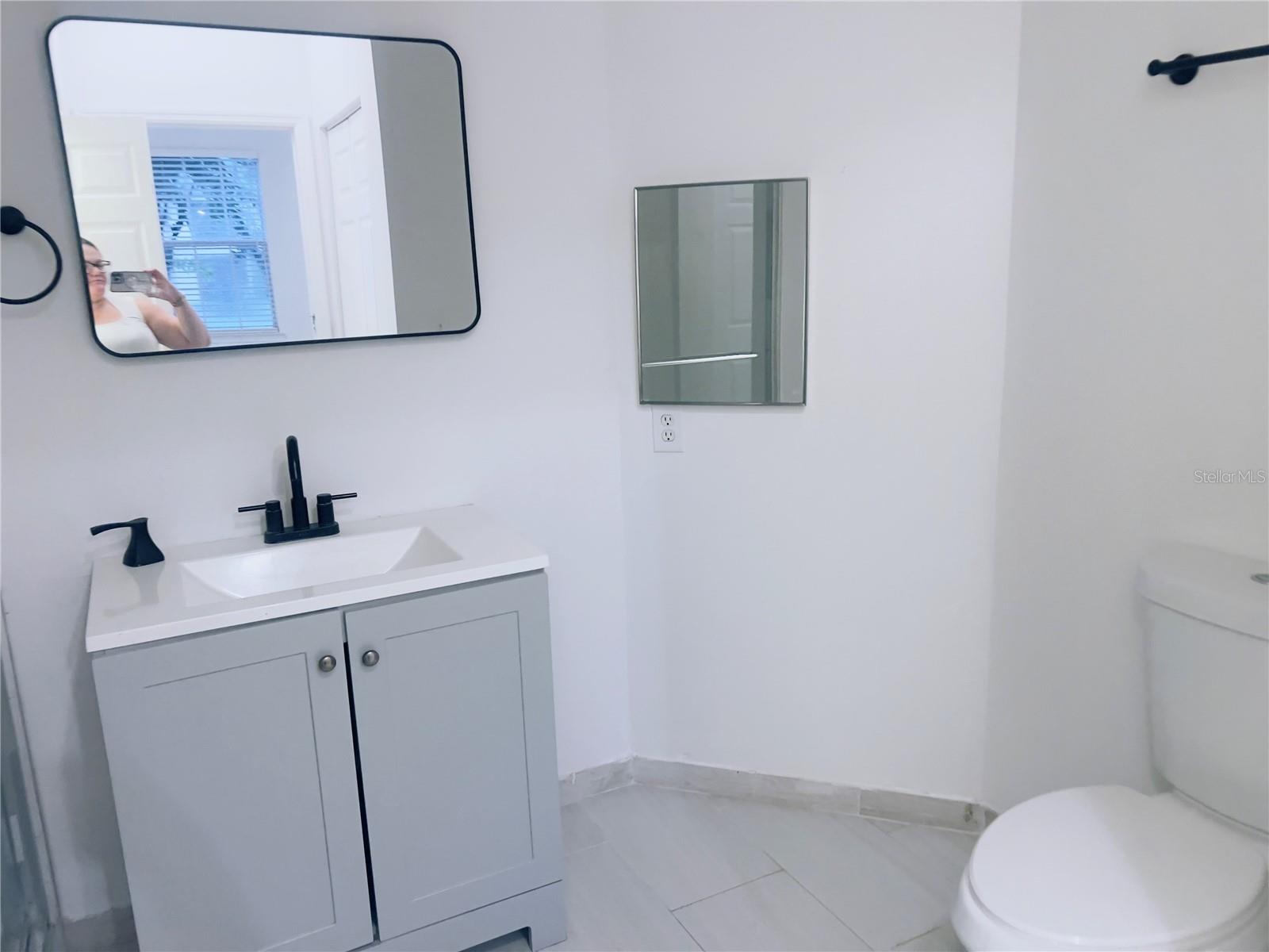 PALMS VILLA RESIDENCES - Residential Lease