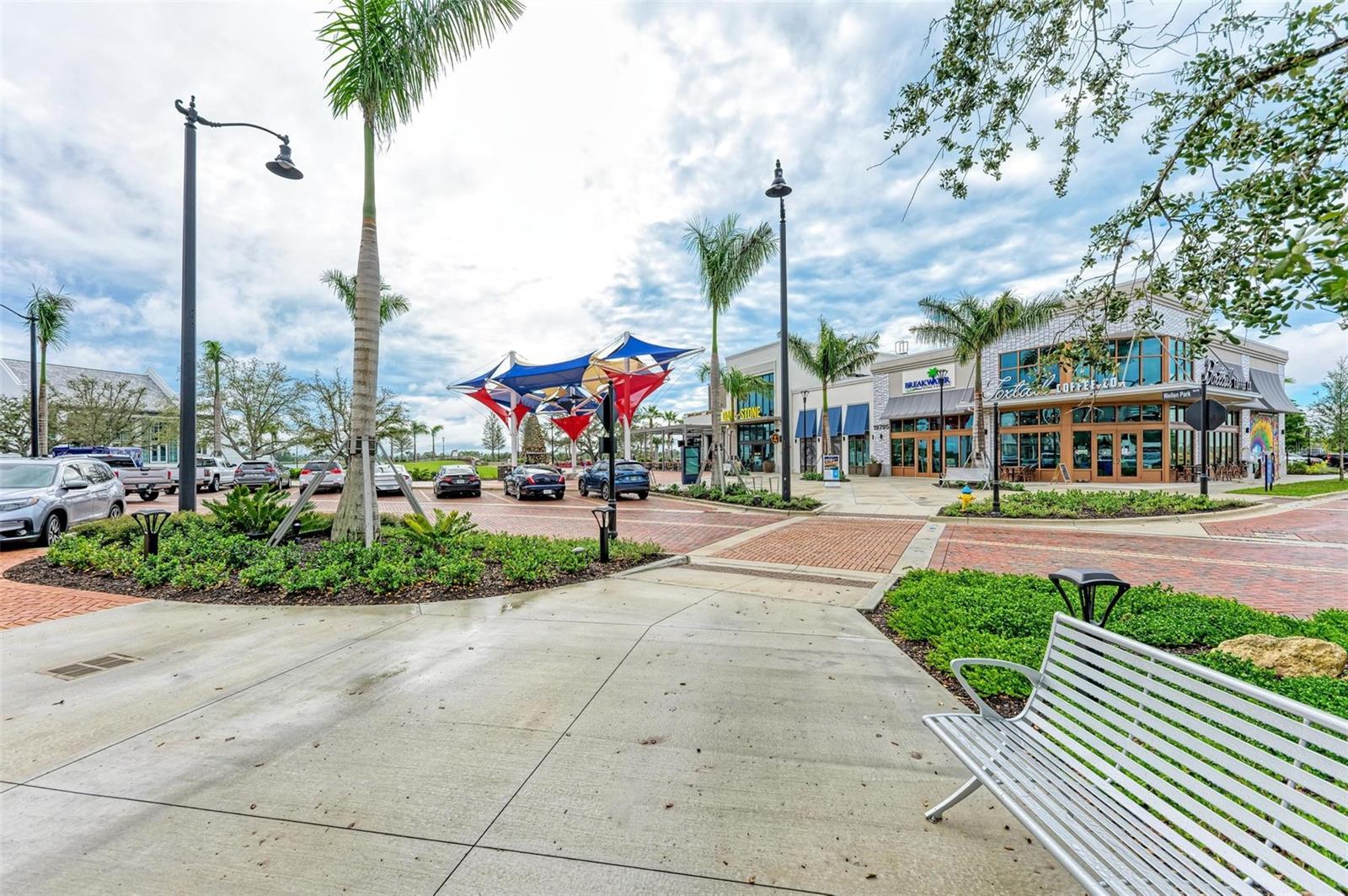 PORT CHARLOTTE SUB 33 - Land
