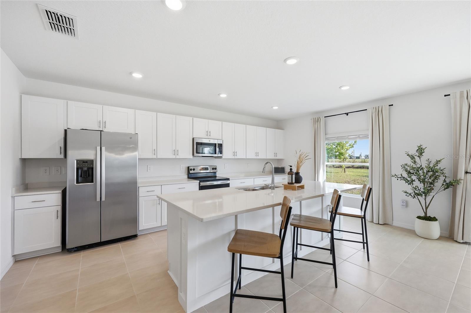 PARKSIDE AT ESTATES - Residential