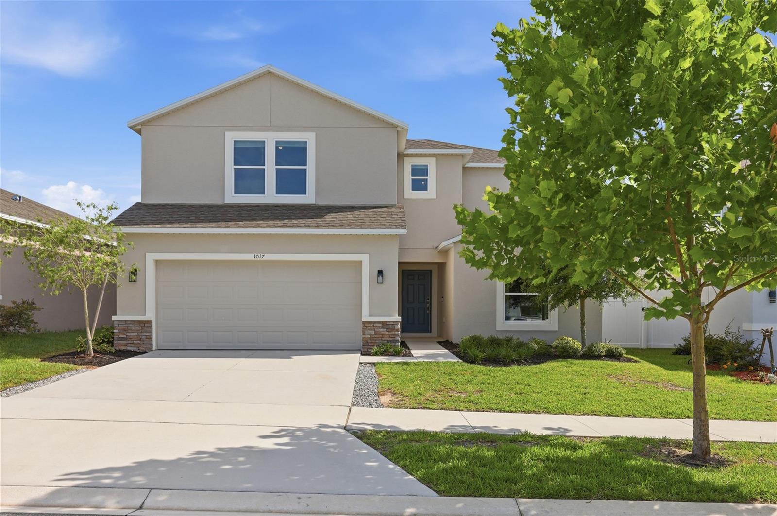 PARKSIDE AT ESTATES - Residential