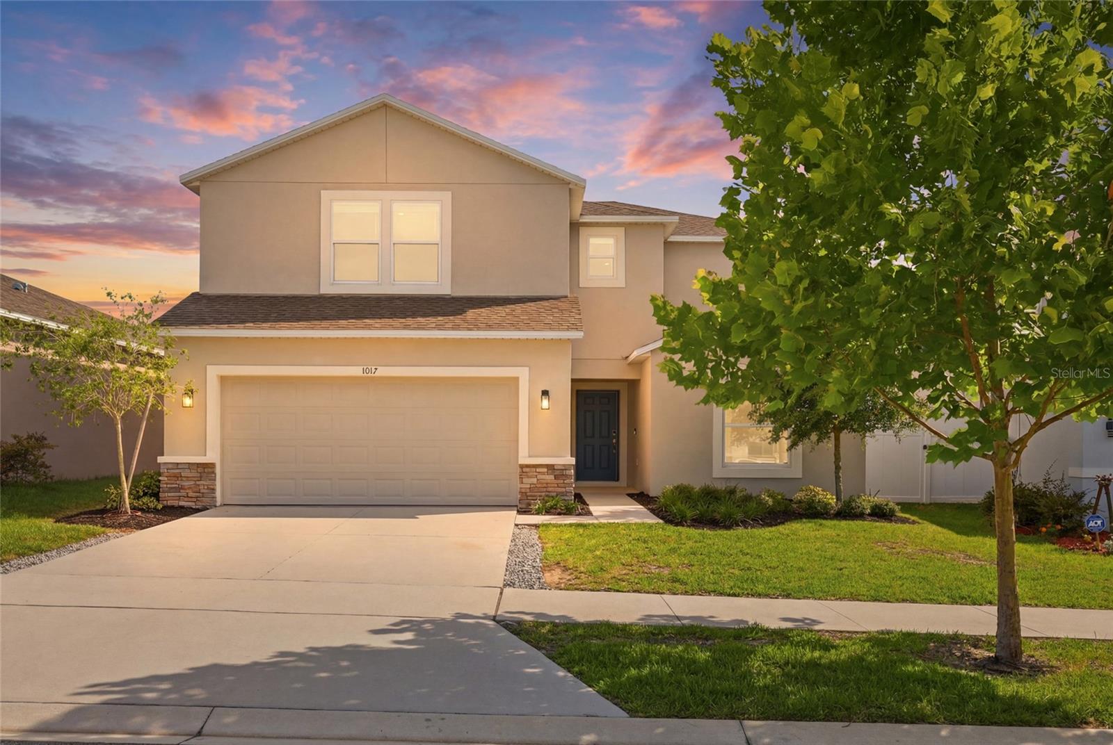 PARKSIDE AT ESTATES - Residential