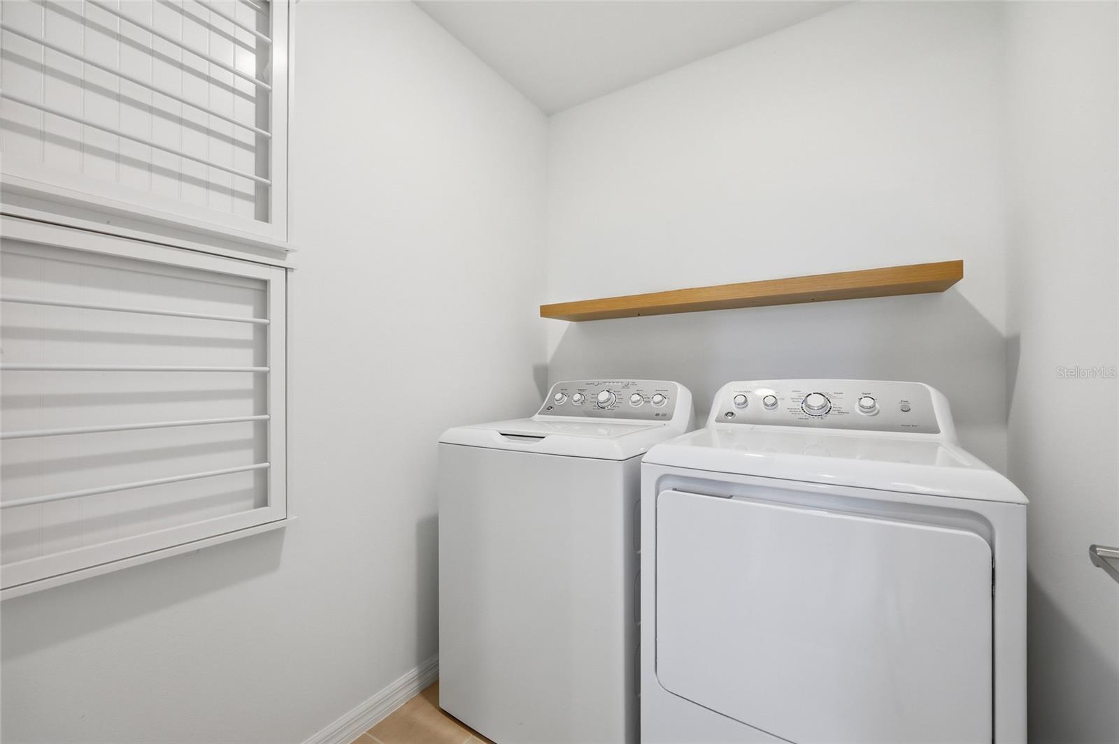 PARKSIDE AT ESTATES - Residential