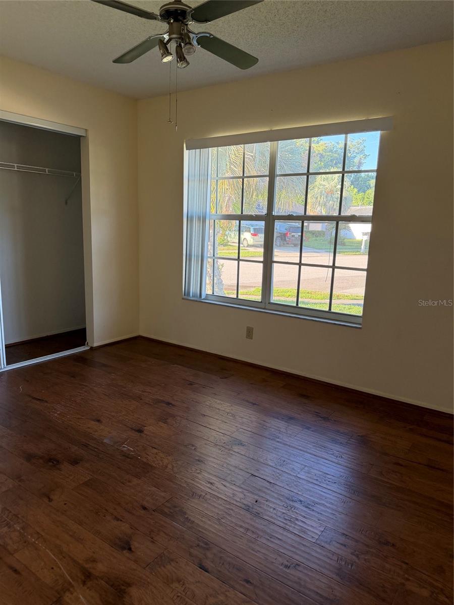 LAKE RIDGE VILLAGE - Residential Lease