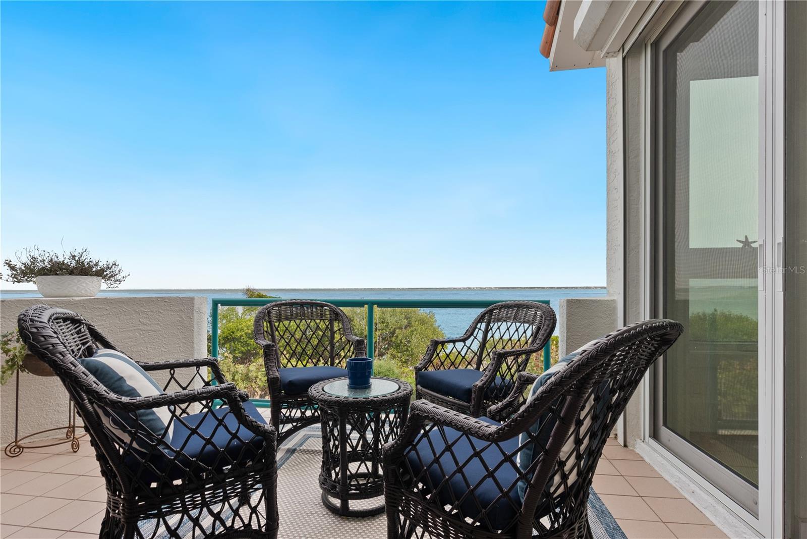 TANGERINE BAY CLUB - Residential