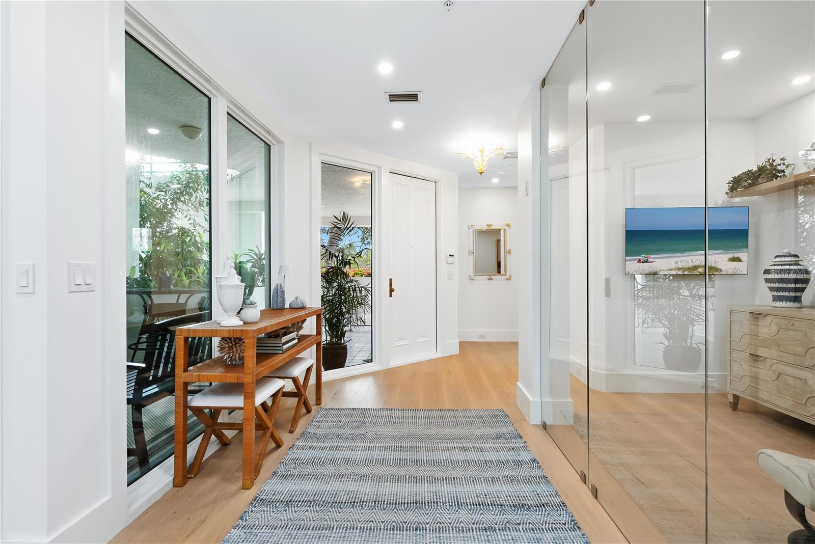 TANGERINE BAY CLUB - Residential