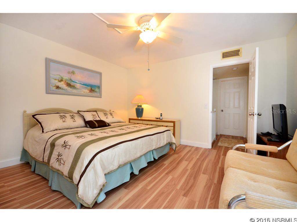 Bahamian Club Units 01-03 Inc - Residential