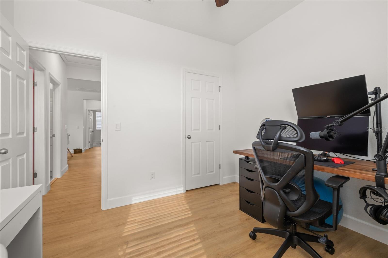 EDGEWATER ED-4 LT 1 REP - Residential
