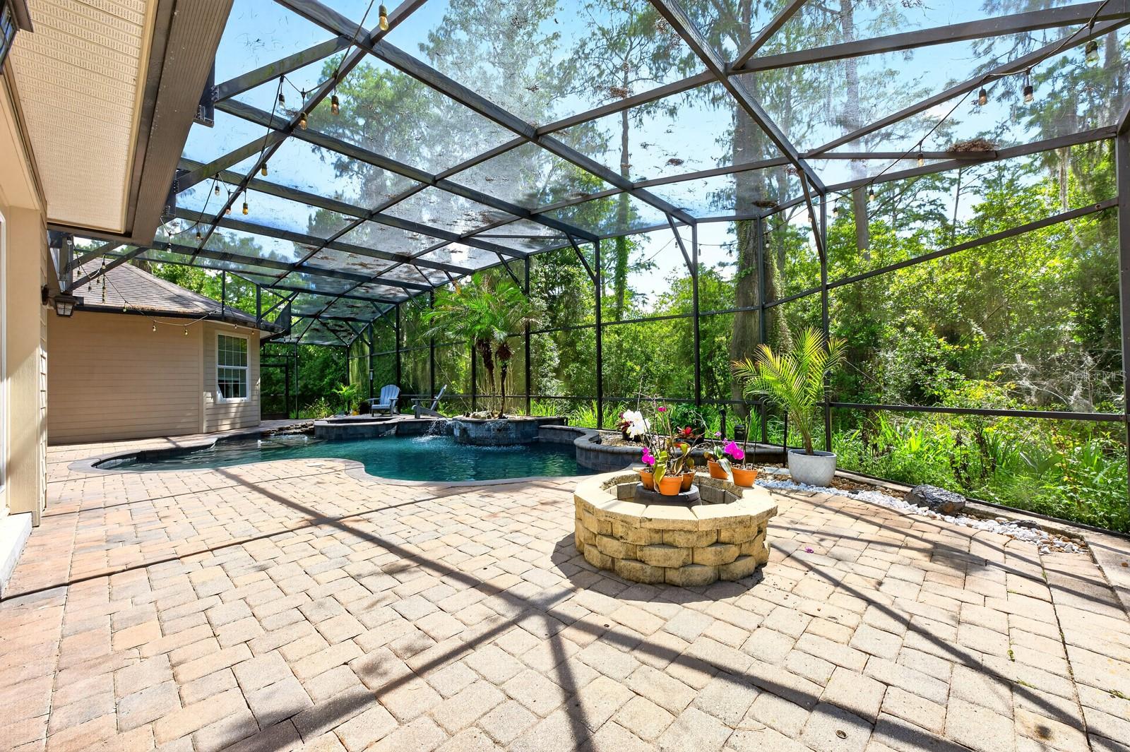 LAKE PICKET WOODS 5 ACRE DEV - Residential