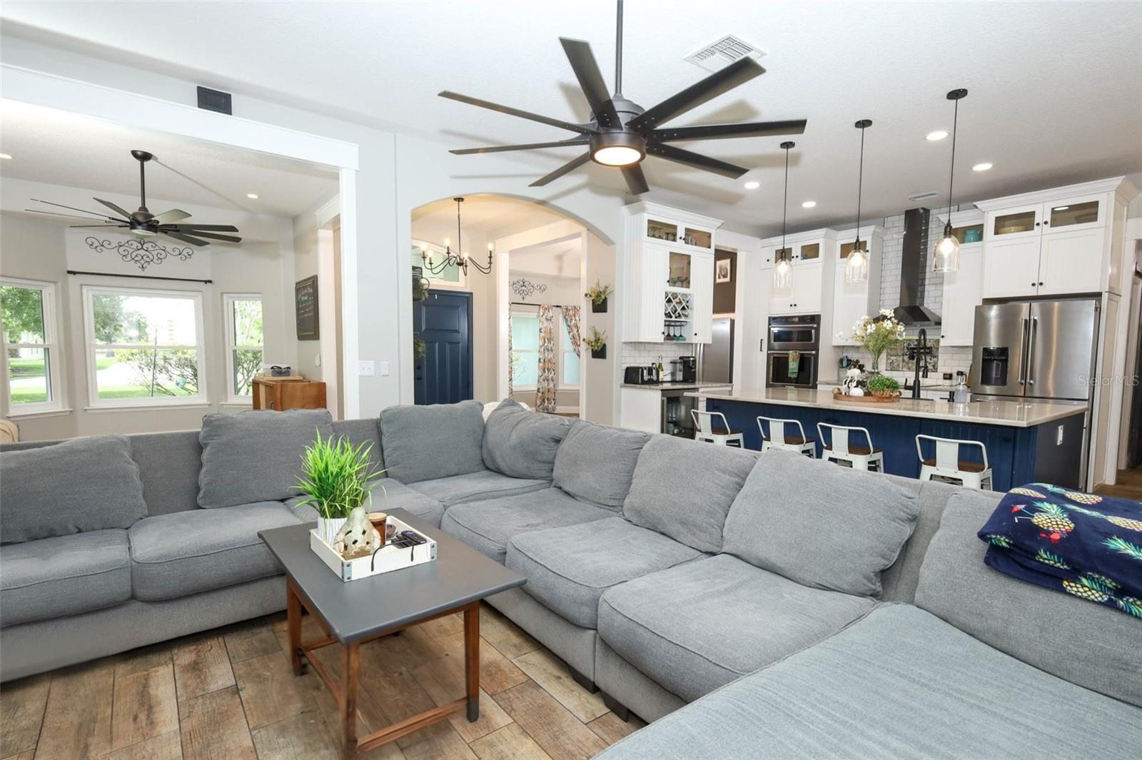 PICKETT DOWNS UNIT 4 - Residential
