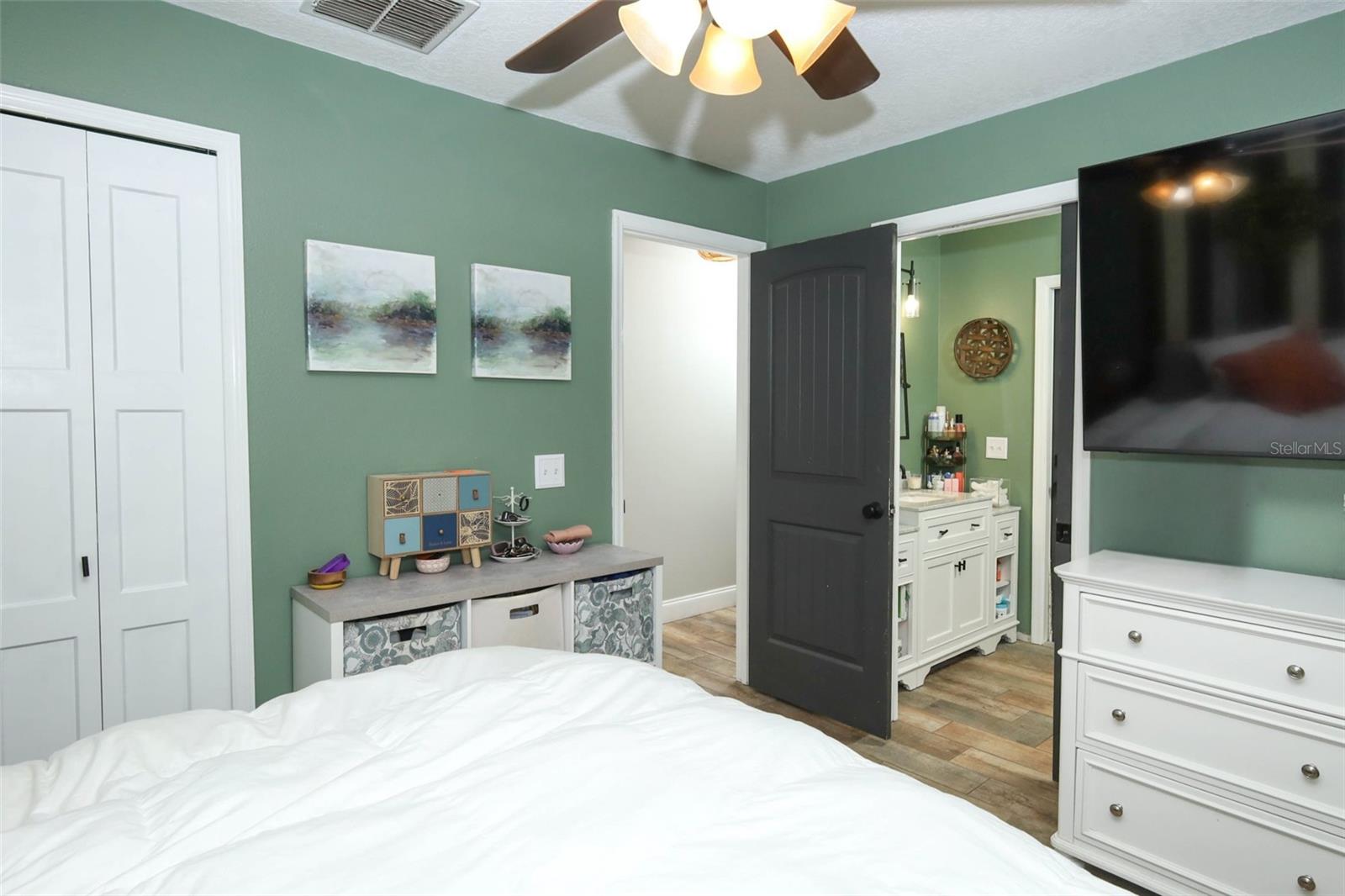 PICKETT DOWNS UNIT 4 - Residential