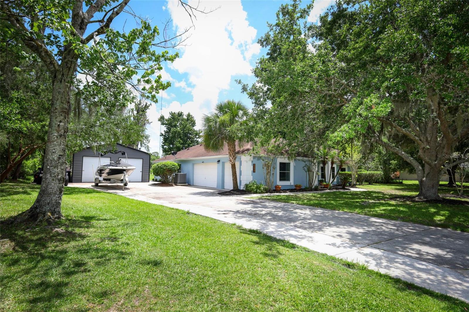 PICKETT DOWNS UNIT 4 - Residential