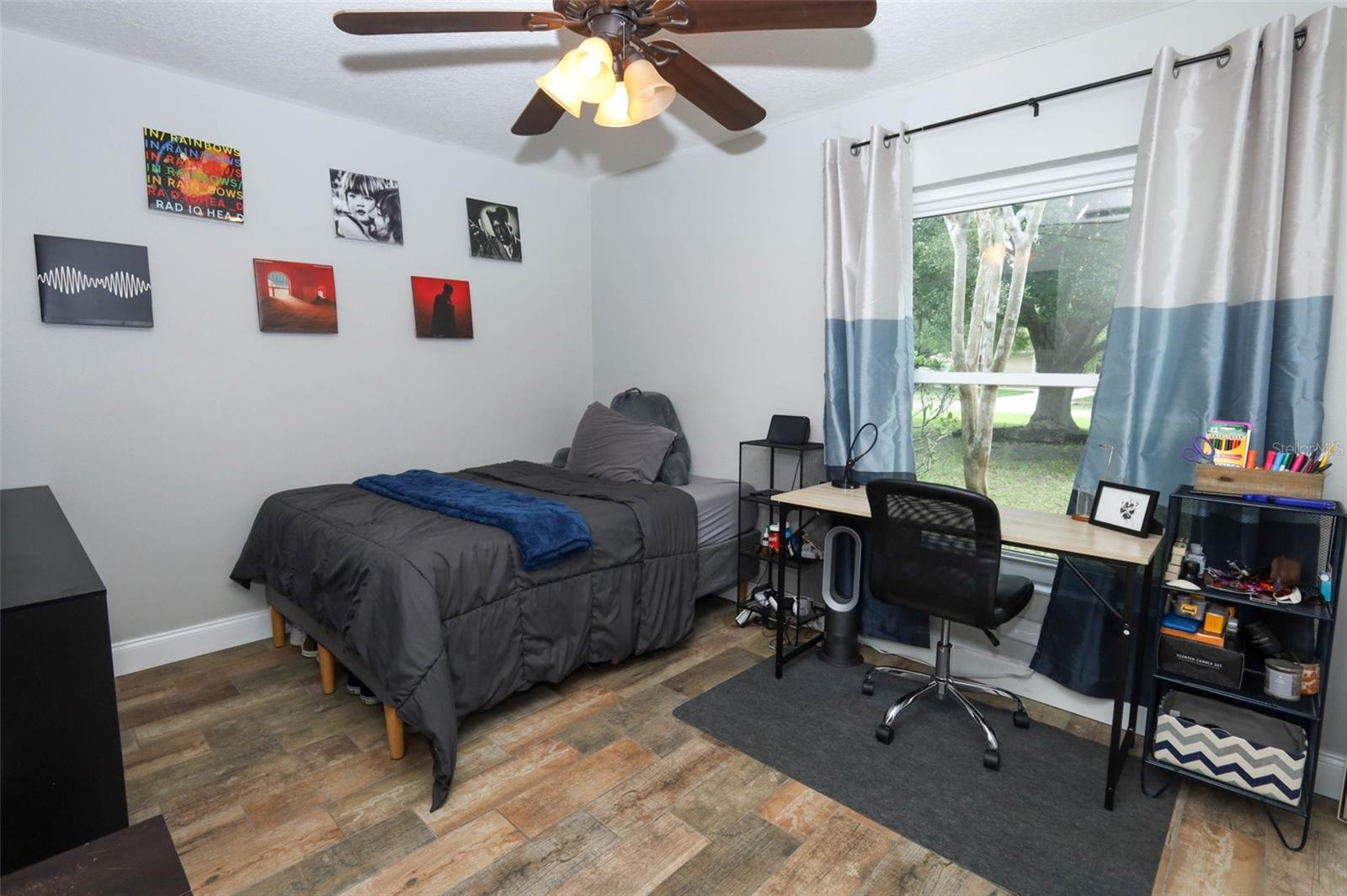 PICKETT DOWNS UNIT 4 - Residential