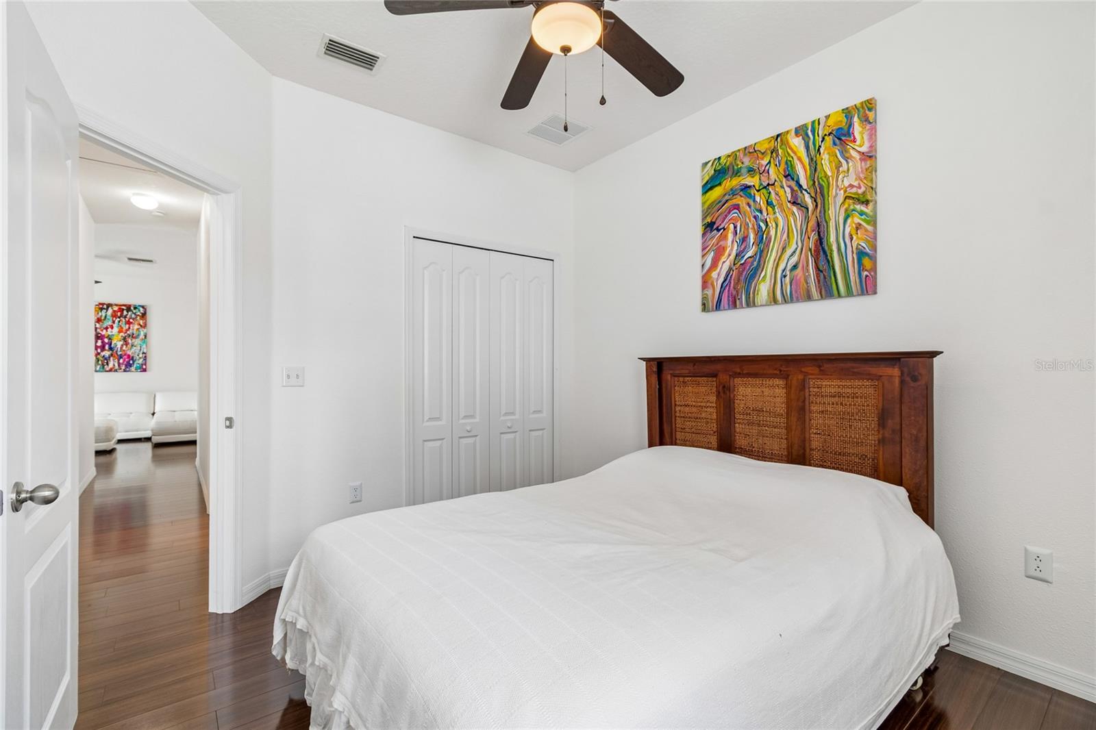 COLONY LAKES - Residential