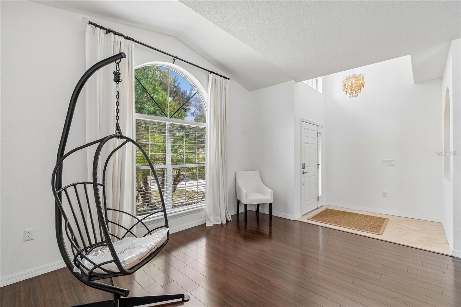 COLONY LAKES - Residential