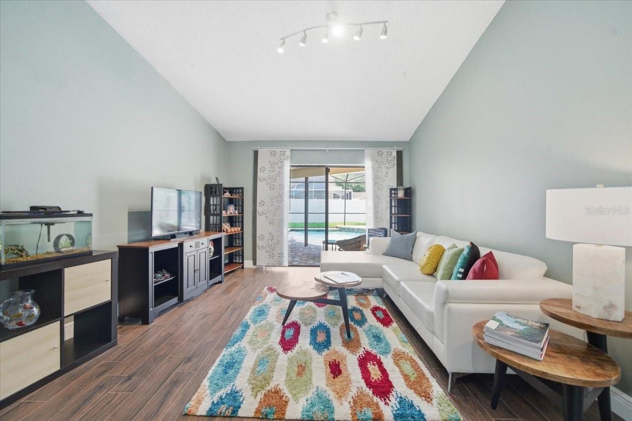 COUNTRYWAY PRCL B TR 3 - Residential