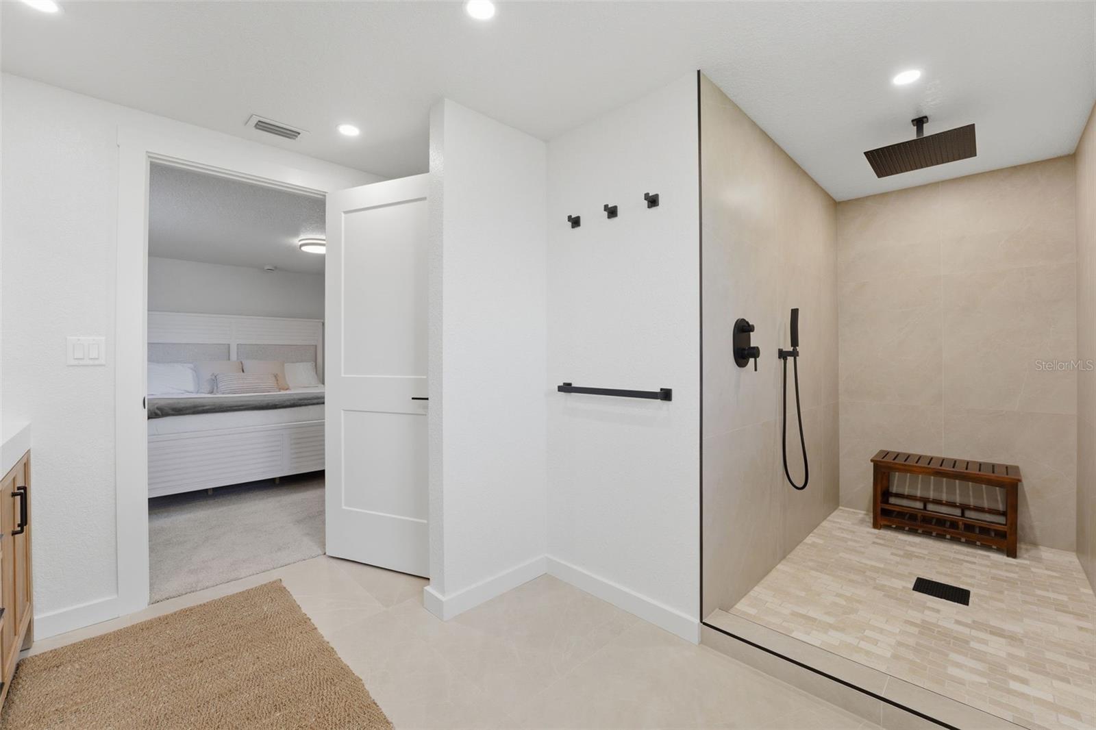 CHADWICKS RESUB LTS 07 08 10 17-20 & 35 - Residential