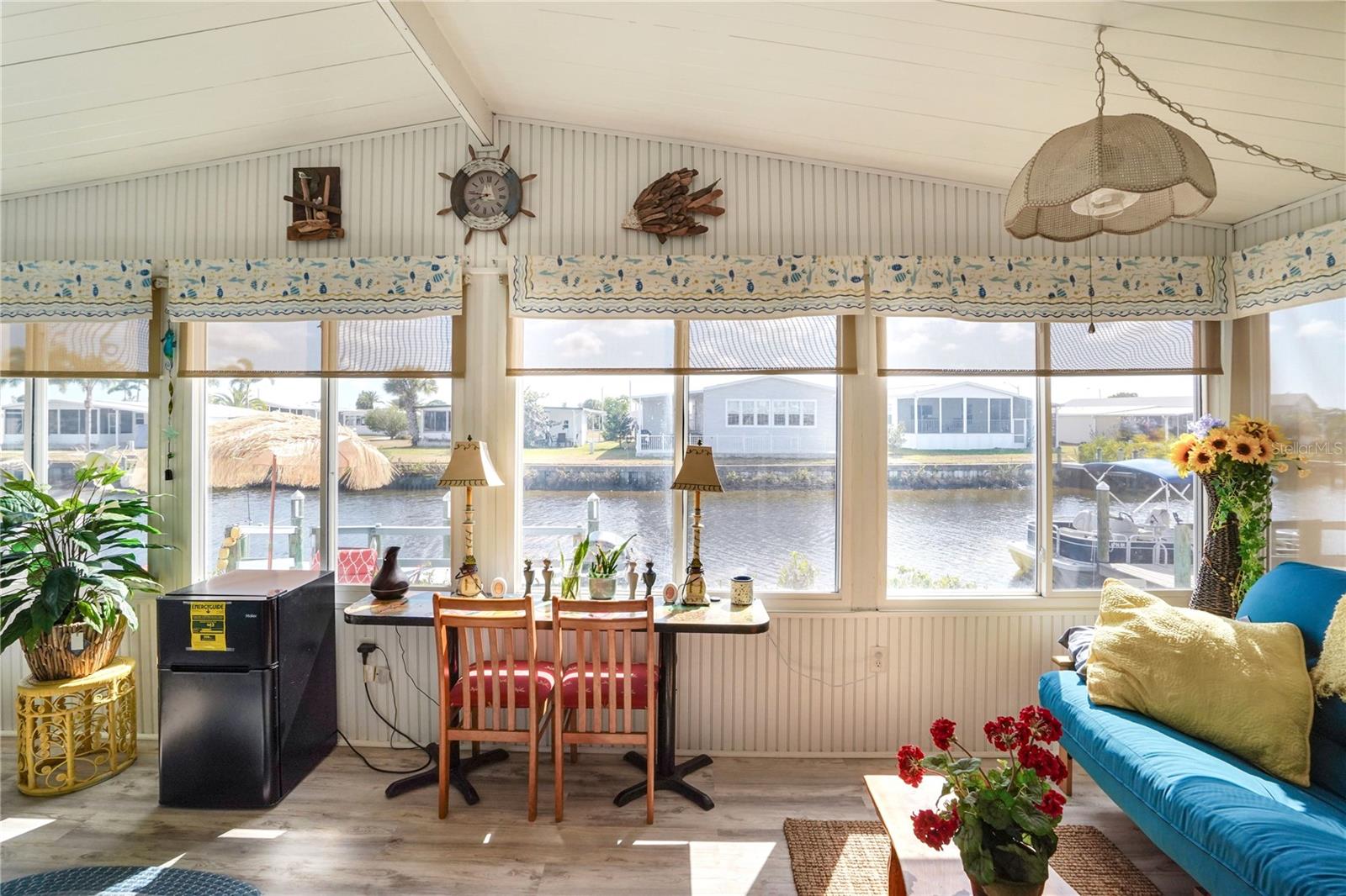 HARBOR COVE - Residential