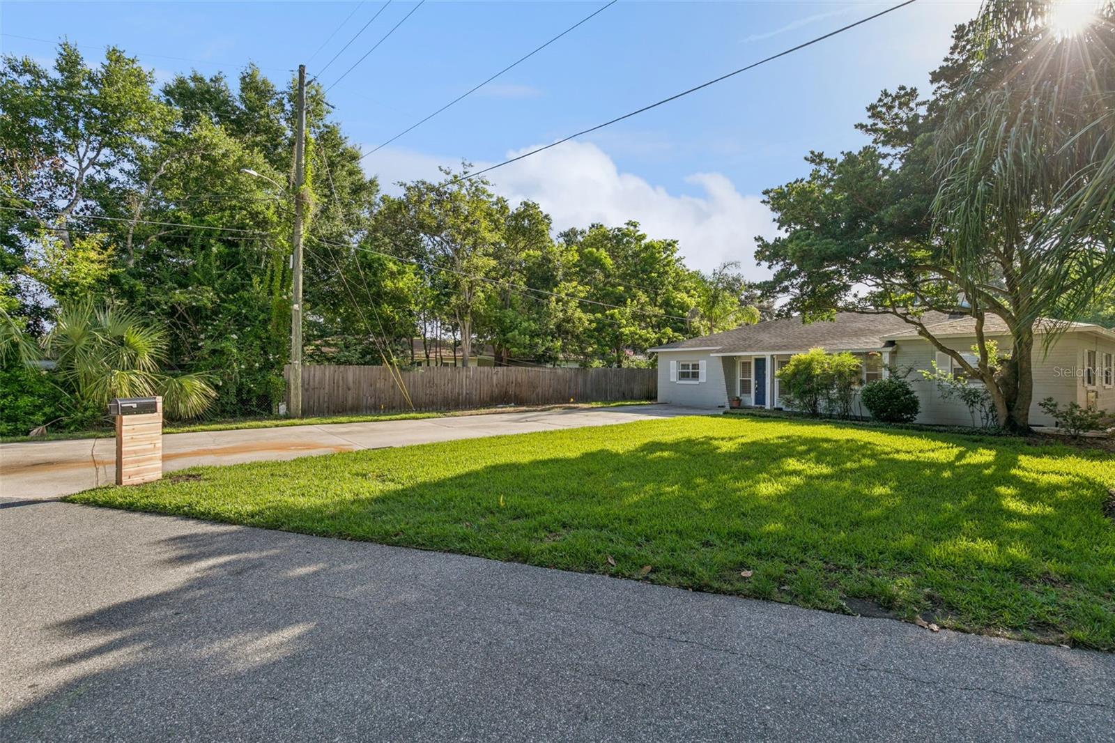 UNIVERSITY HEIGHTS - Residential