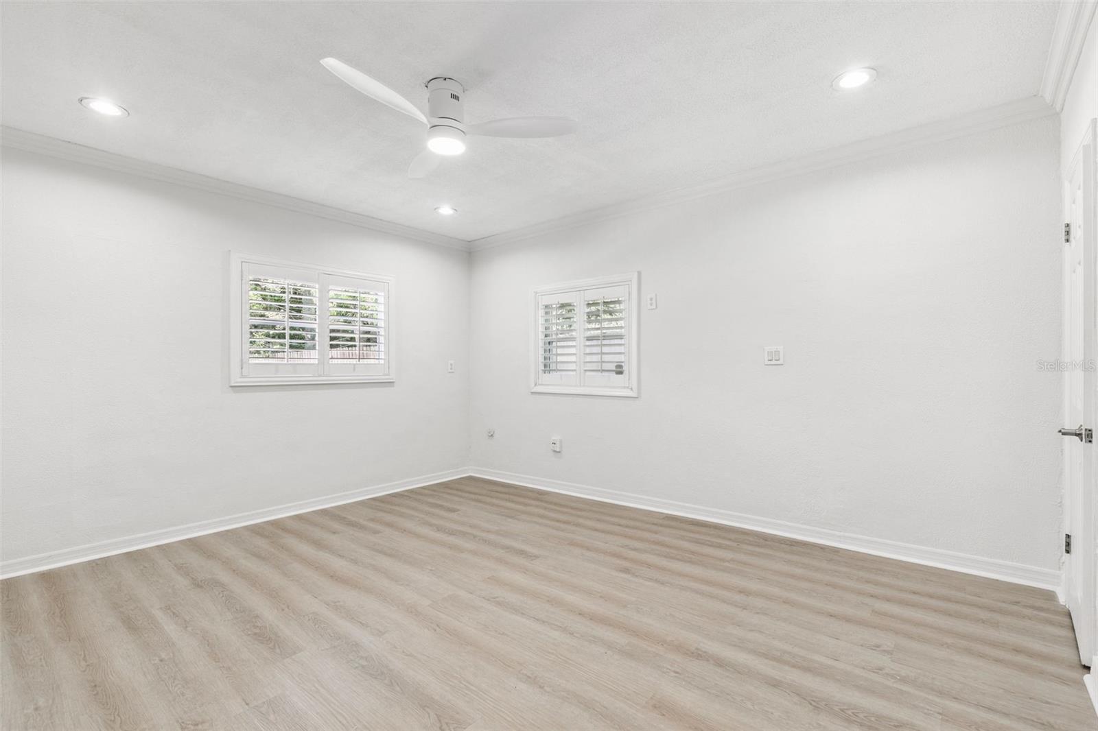 UNIVERSITY HEIGHTS - Residential