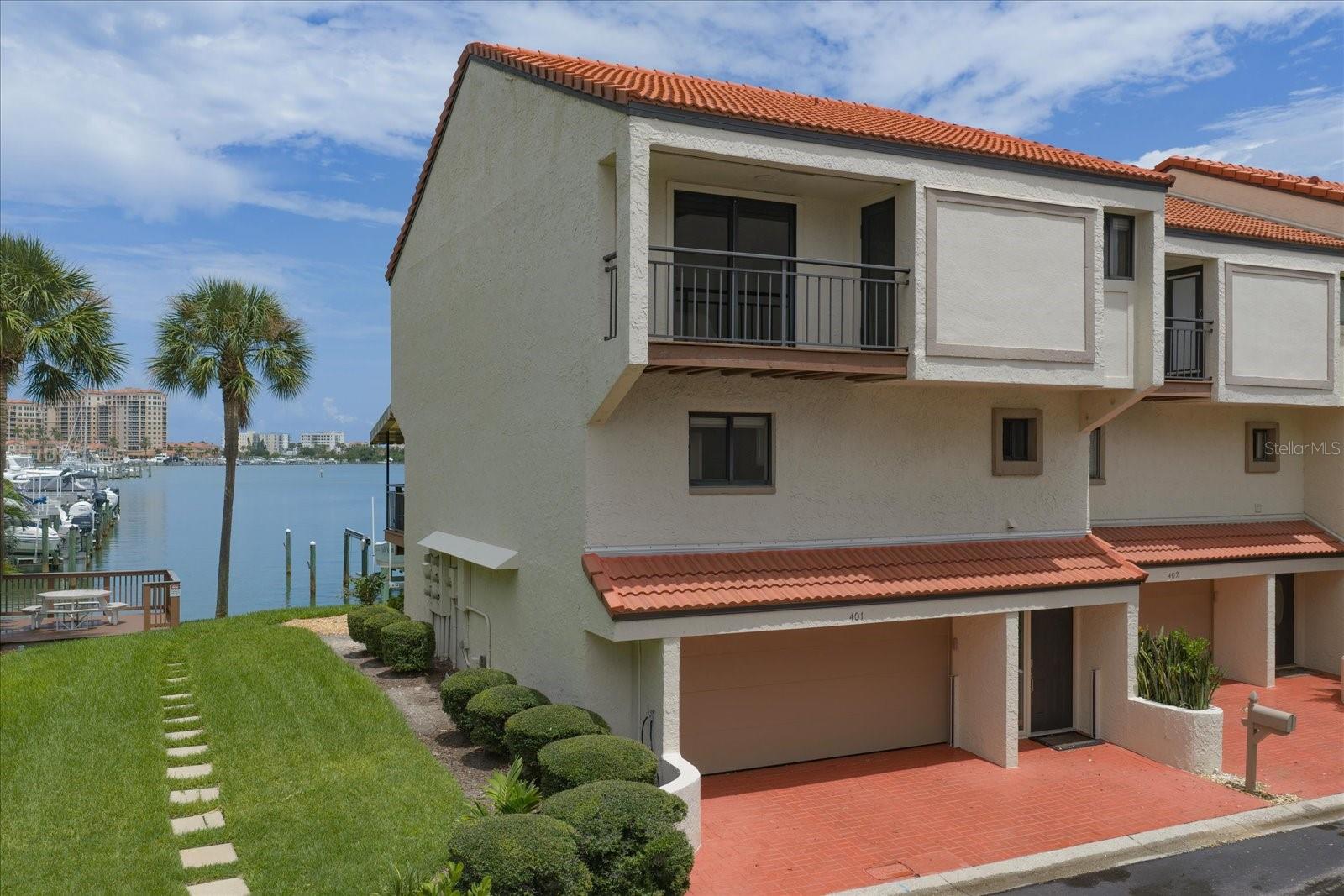 VILLAGE ON ISLAND ESTATES - Residential