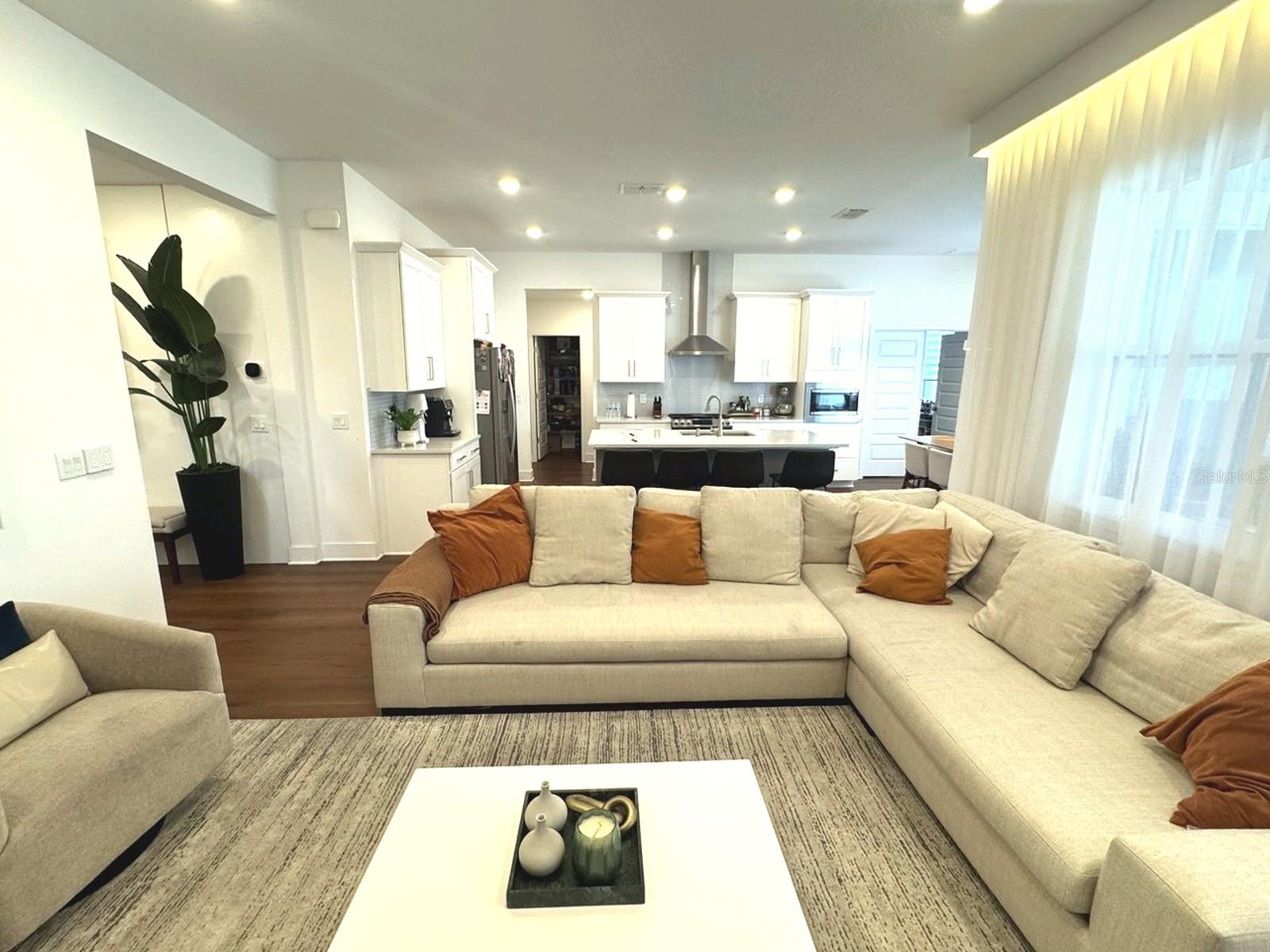 WINDING BAY PH 3 - Residential