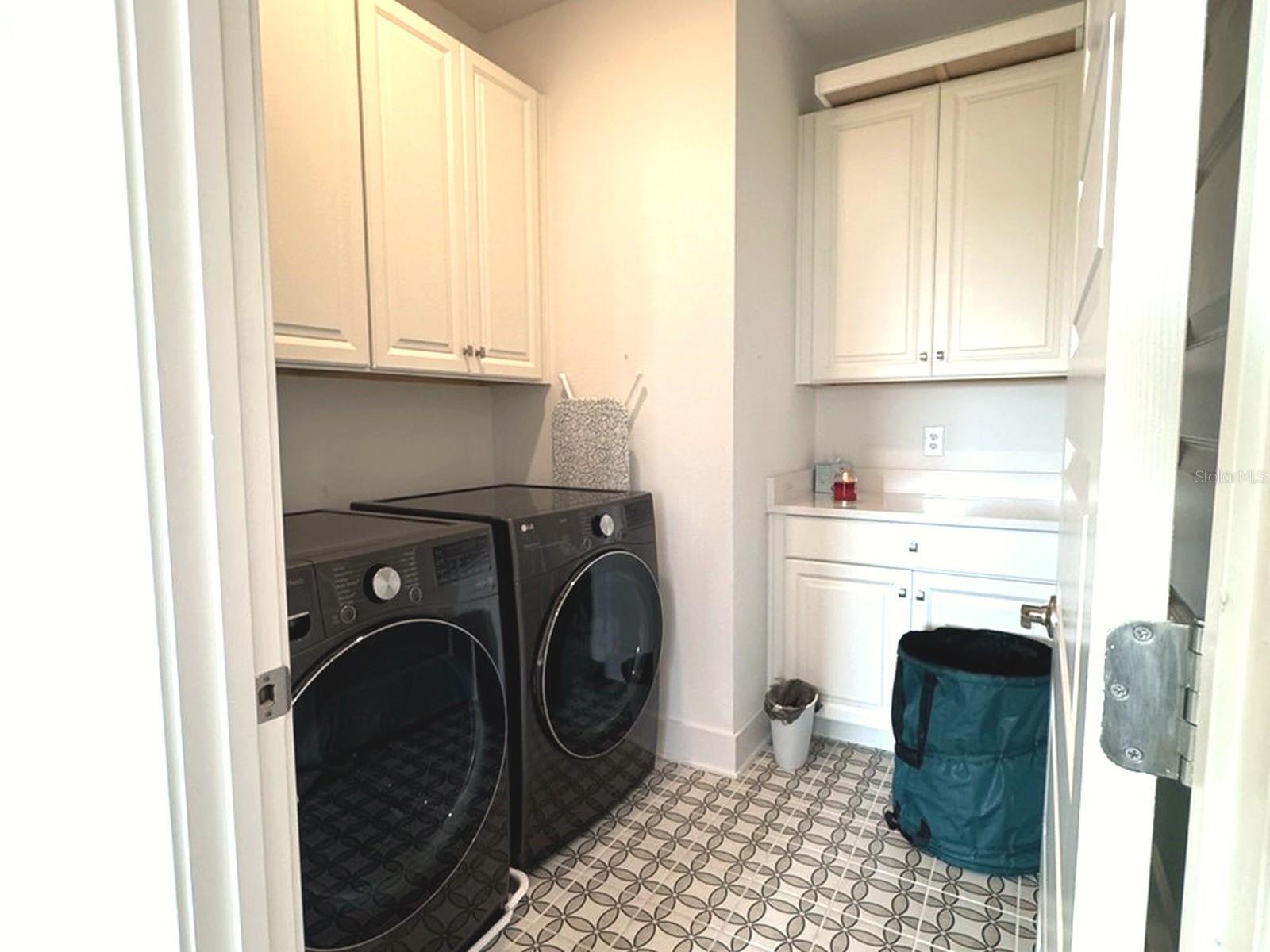 WINDING BAY PH 3 - Residential