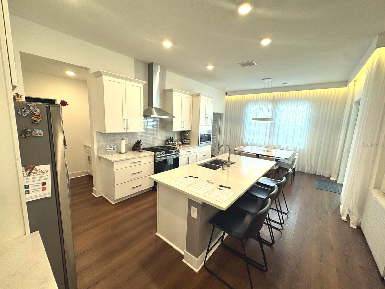 WINDING BAY PH 3 - Residential