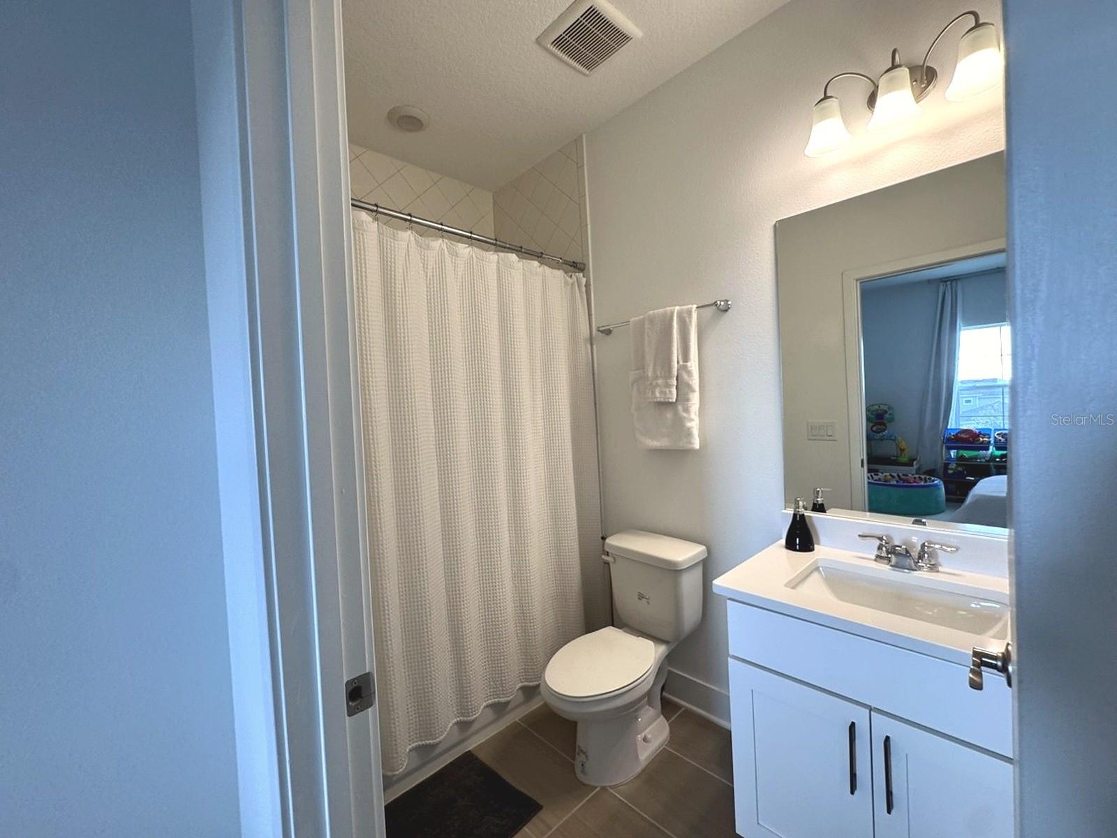 WINDING BAY PH 3 - Residential