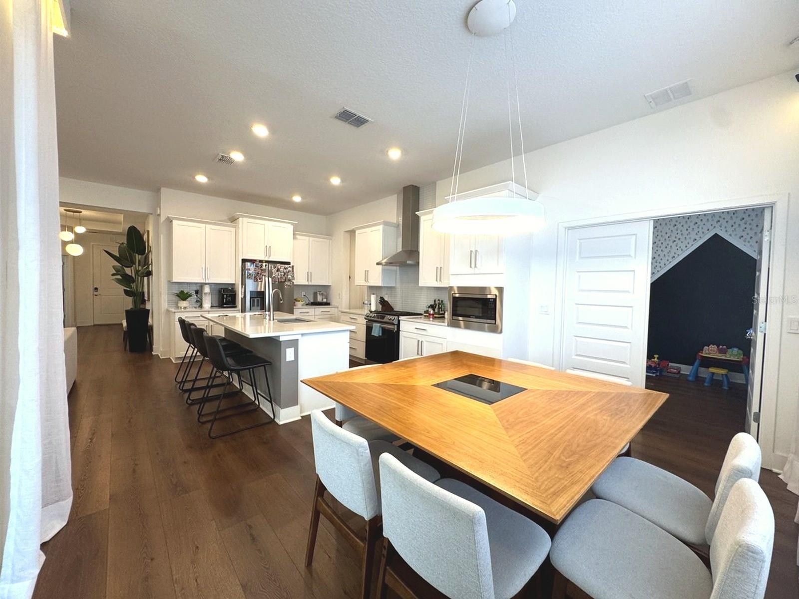 WINDING BAY PH 3 - Residential