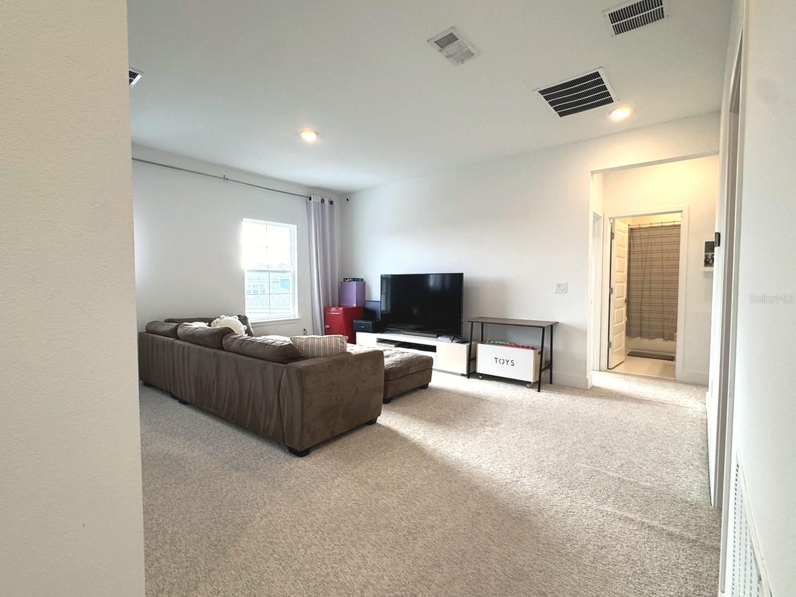 WINDING BAY PH 3 - Residential