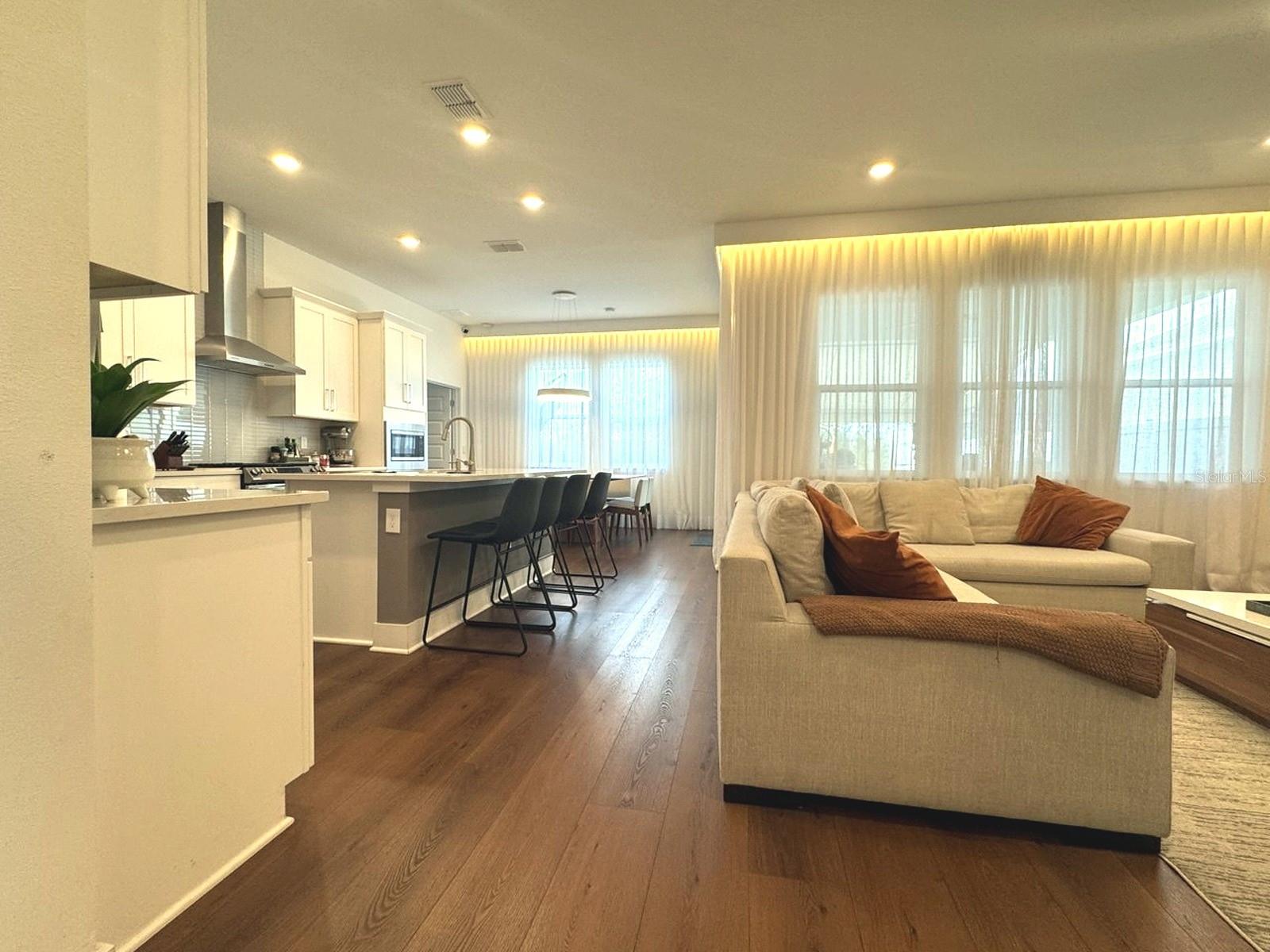 WINDING BAY PH 3 - Residential