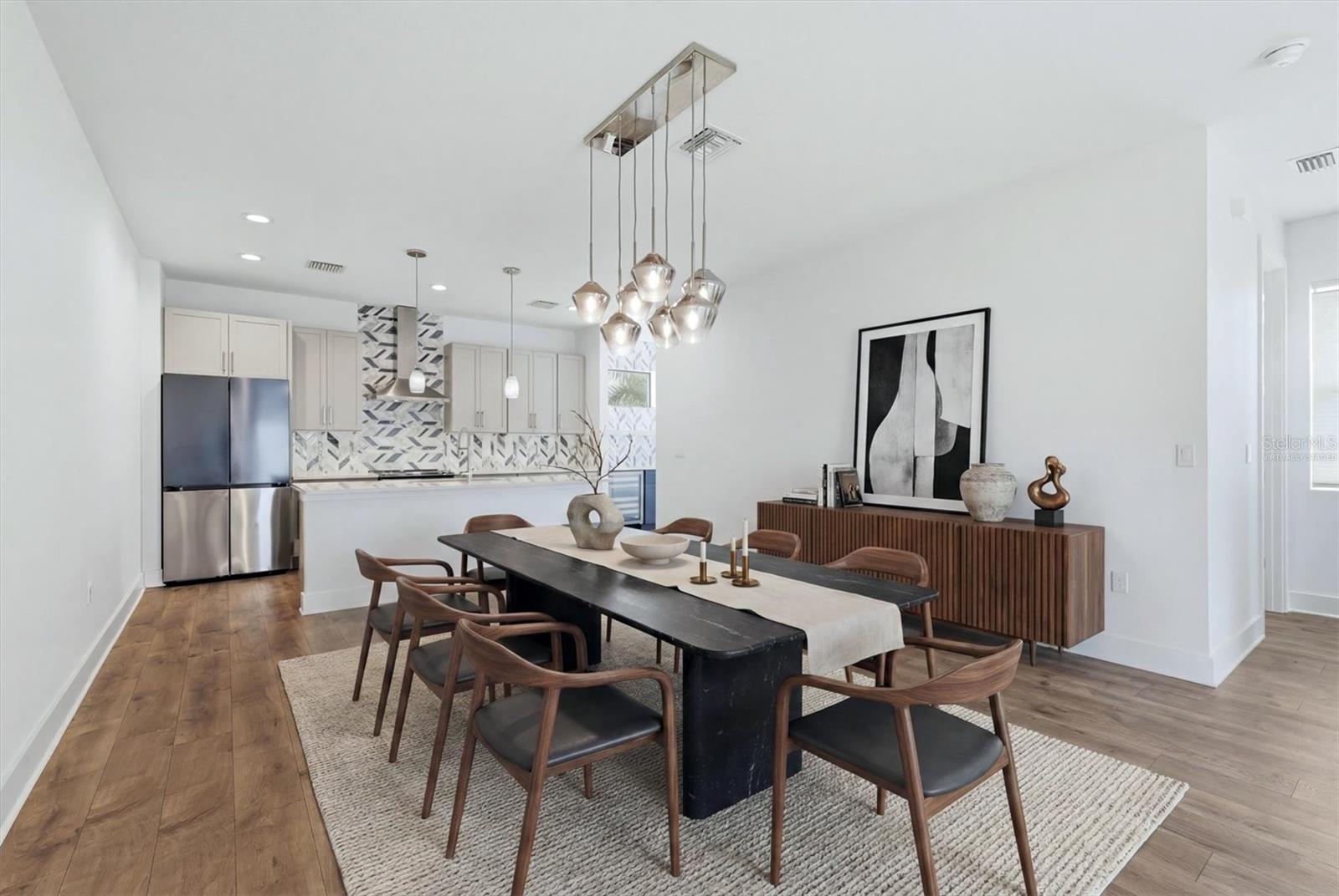 UPTOWN KENWOOD - Residential