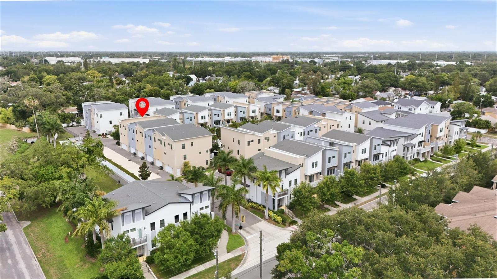 UPTOWN KENWOOD - Residential
